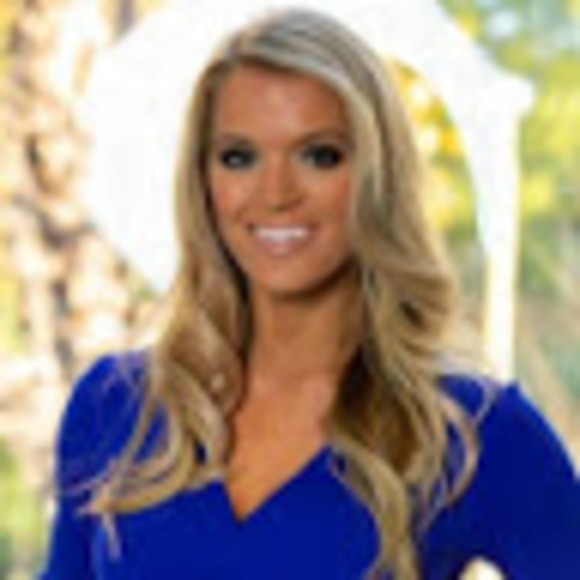 Meet your Posher, Ginny - Picture 1 of 1